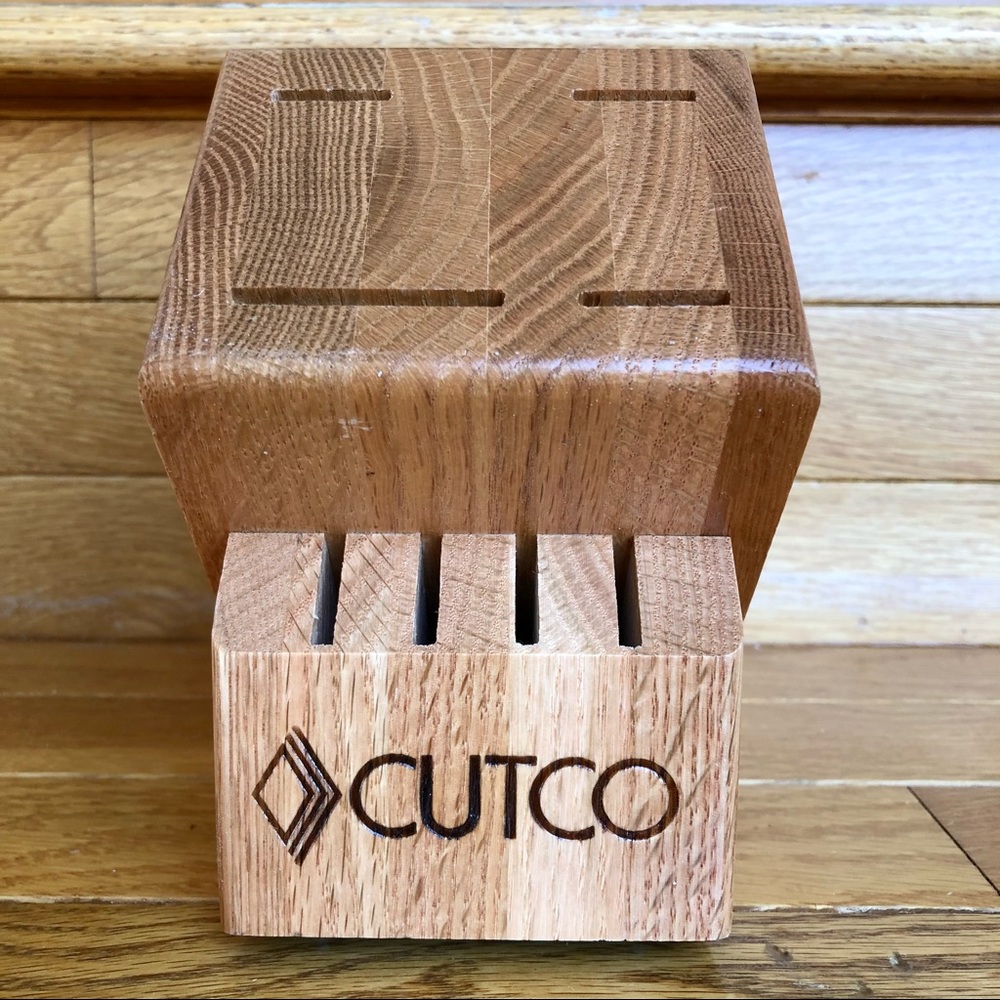 LIKE NEW, CUTCO Knife Block for 8 Knives